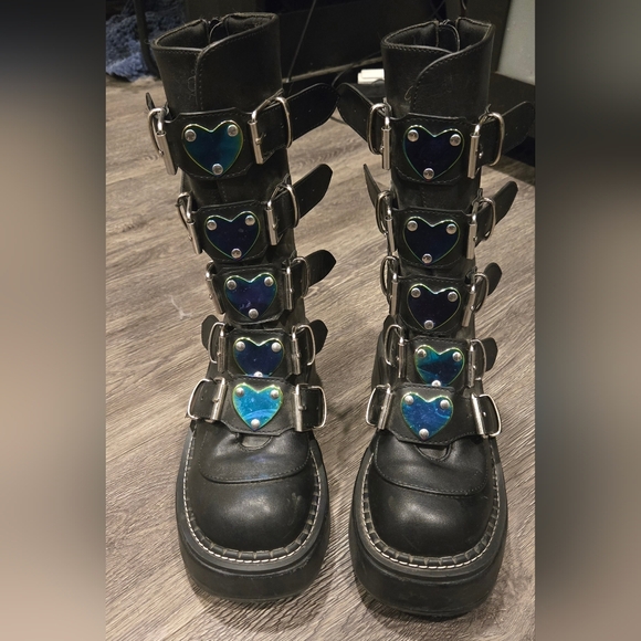 Shoe Freaks Shoes - Black Combat Boots with Heart Accents